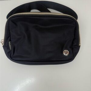 Lululemon Everywhere Belt Bag - Black with gold zipper | crossbody bag